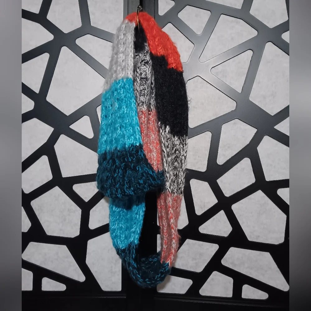 Andes Gifts - Colorblock Alpaca Infinity Scarf - OS
